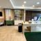 Holiday Inn Spartanburg Northwest - Спартанберг