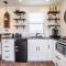 The Newtonian Tiny Container Home near Magnolia - Bellmead