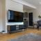 Argyle Square Apartment