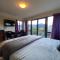 10 Tarndale Place