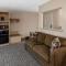 Days Inn & Suites by Wyndham Duluth by the Mall