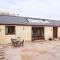 Bwthyn Bach Cozy country retreat