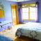 Southwoods Mountain Estate -private mansion, pool, hottub+ 15 acres
