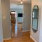 Rustling Leaves 2bd/1 ba Upstairs Parking/Laundry - لوس أنجلوس