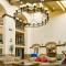 Buena Park Grand Hotel & Suites