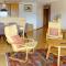 Apartment Romarin 220 by Interhome