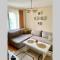 Cute, spacious apt in the heart of the old town
