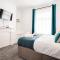 Chesshyre Accommodation - TV in Every Bedroom! - Swansea