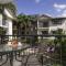 Bay Villas Resort