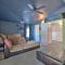 Spacious Granbury Home with Lakefront Outdoor Oasis! - غرانبوري