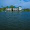 Mira's PMC Lakeshore Resort - Alleppey