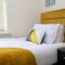 Syster Properties Serviced Accommodation Leicester 5 Bedroom House Glen View - Leicester