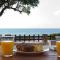 Horizonte Seafront Suites