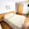 Garden Lodge Hostal Evencio - Ribadavia