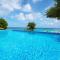 Sandcastle Villa & Beach House