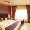 Raj Riveria Hotel