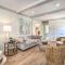 Walk to Dtwn Alpharetta Modern Home with Fire Pit