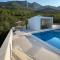 Tole Villa Podaca 2 with heated Pool