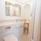 Westfield House - Characterful 7 bedroom townhouse