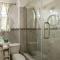 Apartment Soleil- Because Location really is everything!