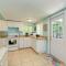 Cottage Haven-One Minute Walk To The Beach-Private Yards-Keyless Locks - برادنتون بيتش