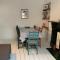Hobbes Cottage, pets allowed