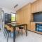 Apartament nadmorski z ogródkiem