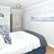 The Glade by YourStays Huge Single Detached Holiday Home with big garden - 莱姆河下游的纽卡尔斯