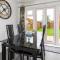Greenfield's Oxlade Home - Modern 3 Bed room House, Langley, Slough - Slough