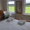 Seahorse House, Beautiful Large house next to the Beach & Park & near Zoo, Hythe