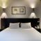 Causeway 353 Hotel