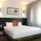 Causeway 353 Hotel