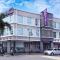 Iris Hotel
