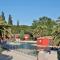 SOWELL HOTELS L'Olivier - 阿尔勒