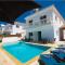 Carilisto Villas Big 4 Bedrooms in Center of Ayia Napa