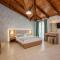 Plaka Beach Resort