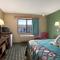 Super 8 by Wyndham Russellville