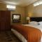 Sunset Lodge & Safaris