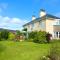 Hectors House comfortable 4 bed house in mature gardens - Yelverton