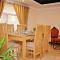 Luxury 3 Bedrooms Apartment
