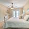 Pet-Friendly Austin Home with Deck, Yard, and Views! - أوستن