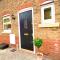 Aylesbury Contractor & Staycation Home