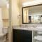 Days Inn by Wyndham Clearwater/Central