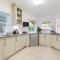 Rustic Manor Guest House - Tokai