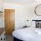 Luxury Fully Equipped Kitchen Ormeau Park