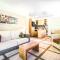 Spacious Family 2-bed, 2-bath with parking, private piste