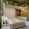 Suite Paradise Rome Guest Rooms