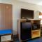 Days Inn by Wyndham Marquette