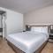 Motel 6-Euless, TX - Dallas