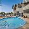 102 Pointes North Inn